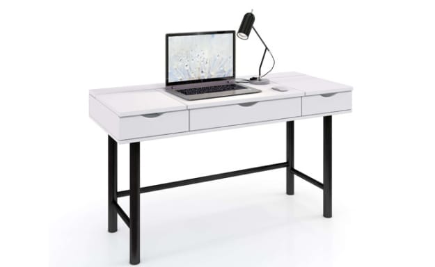 שולחן מחשב דגם Multidesk